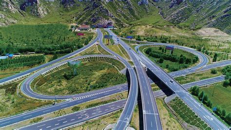 筑路架橋，連通未來——中建交通山東公司公路工程建設(shè)紀(jì)實(shí)